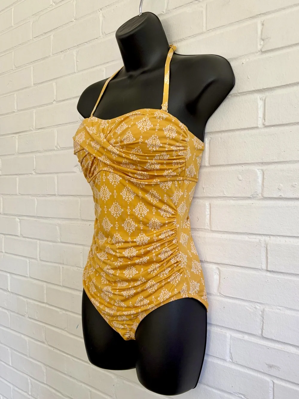 Garnet Hill Yellow & White Patterned One-Piece, SZ 6 EUC - Picture 3 of 8